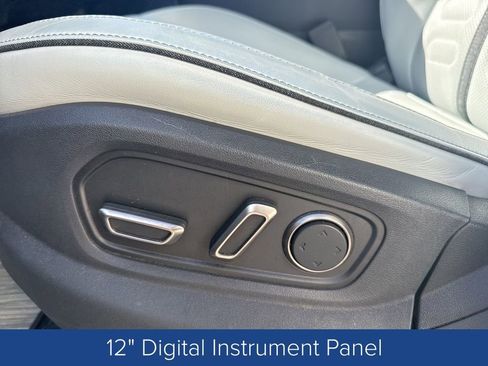 Used 2024 Rivian R1S Adventure image 11