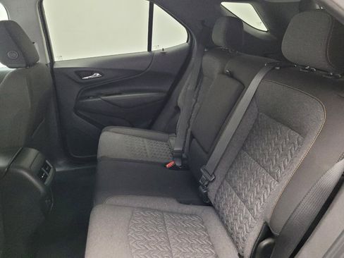 Used 2023 Chevrolet Equinox LT w/ LPO, Floor Liner Package image 18