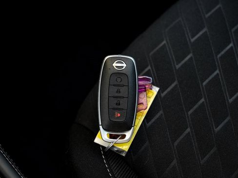 Used 2024 Nissan Kicks SV image 65