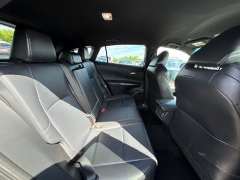 Used 2023 Toyota Venza XLE AWD/4WD image 20