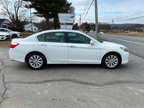 Used 2013 Honda Accord EX image 6