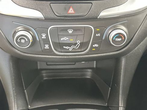 Used 2019 Chevrolet Equinox LT AWD/4WD image 13