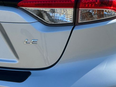 Used 2025 Toyota Corolla LE image 25