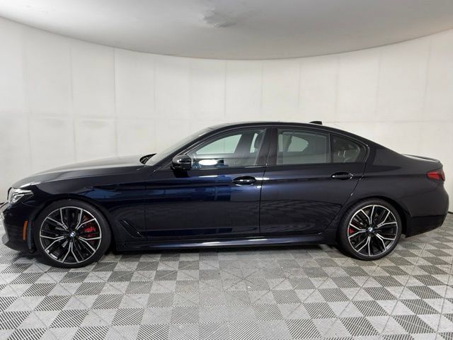 Used 2021 BMW M550i xDrive w/ Dynamic Handling Package AWD/4WD image 4