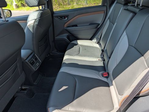 Used 2026 Subaru Forester Sport AWD/4WD image 19