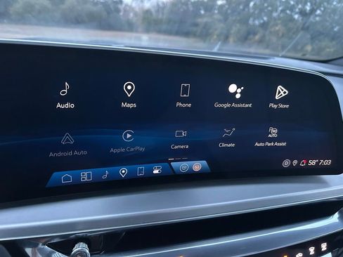 Used 2024 Cadillac Lyriq Luxury image 24