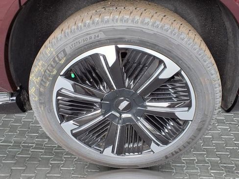 New 2025 Cadillac Escalade IQ Sport 2 image 13