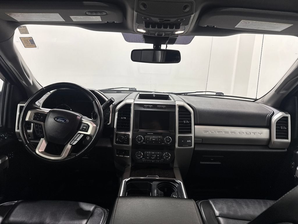 Used 2021 Ford F250 Lariat AWD/4WD image 2