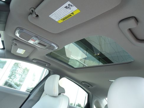 Used 2023 Hyundai Ioniq 6 Limited image 11