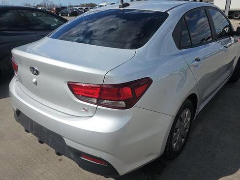 Used 2020 Kia Rio S image 4