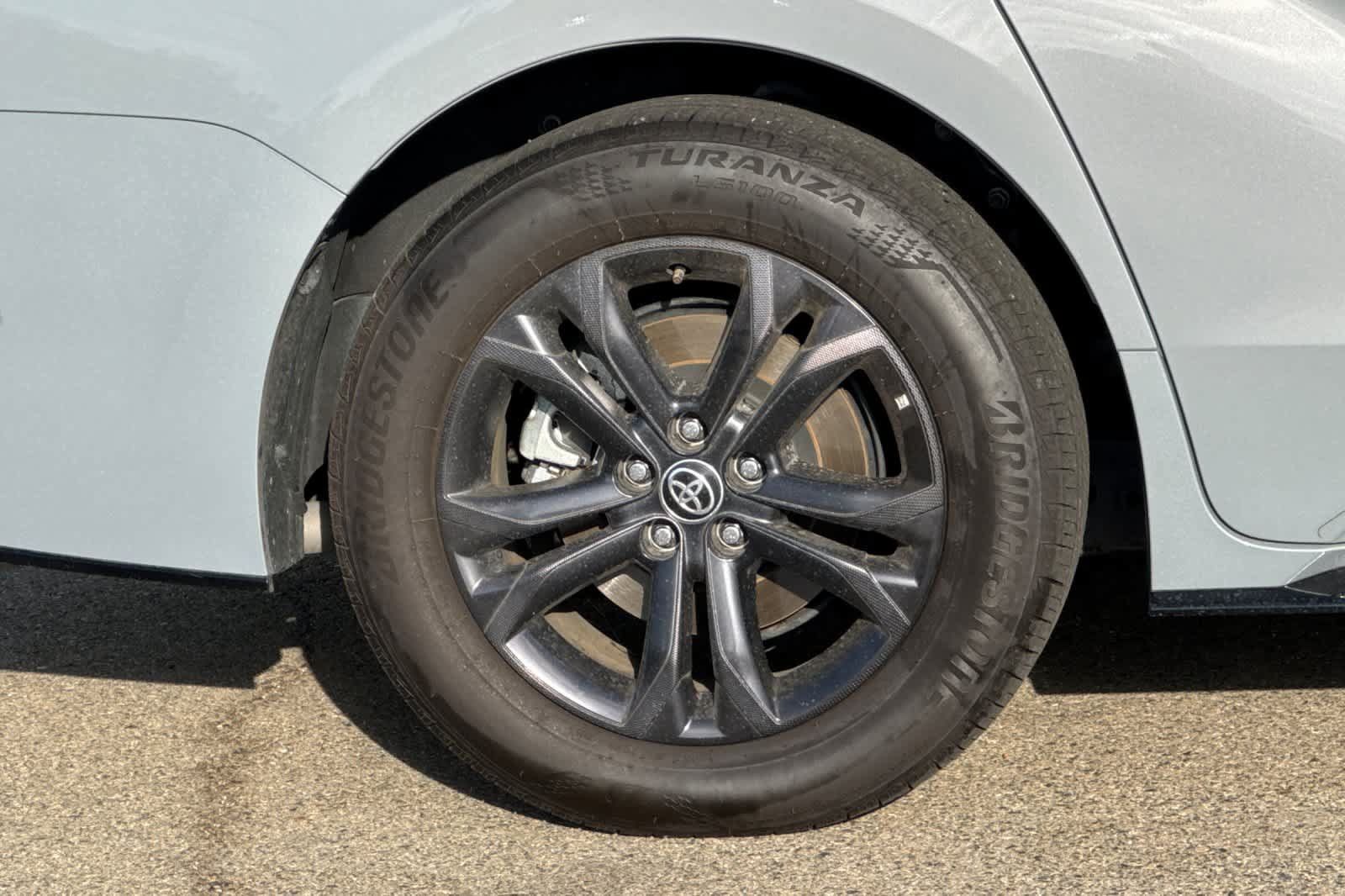 Used 2025 Toyota Sienna XSE w/ XSE Premium Package AWD/4WD image 20