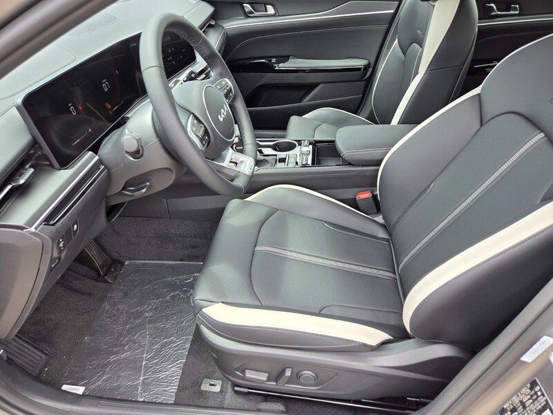 New 2026 Kia K5 GT-Line FWD image 6