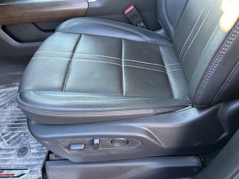 Used 2025 Chevrolet Silverado 2500 High Country w/ Technology Package image 20