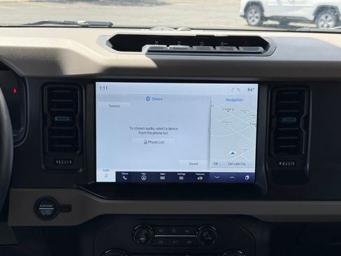 Used 2023 Ford Bronco Wildtrak AWD/4WD image 12