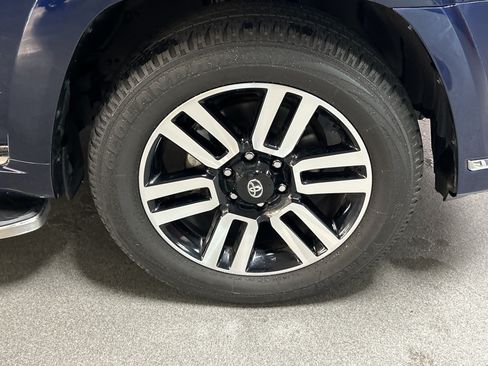 Used 2024 Toyota 4Runner Limited RWD image 13
