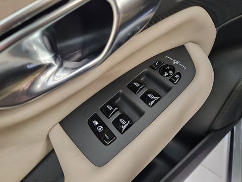 New 2026 Volvo XC90 B6 Plus image 23