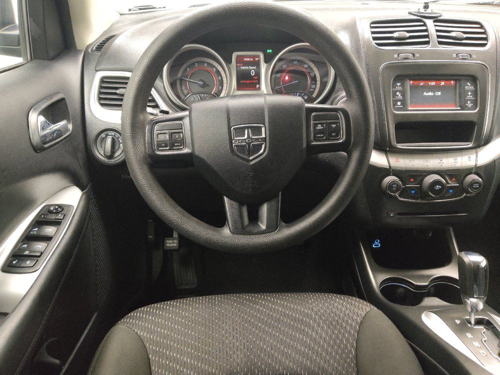 Used 2019 Dodge Journey SE FWD image 22