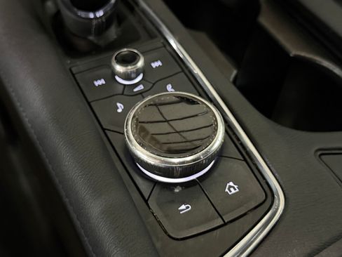 Used 2023 Cadillac XT6 Luxury FWD image 32