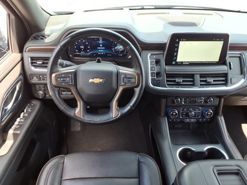 Certified 2024 Chevrolet Suburban High Country w/ Advanced Technology Package AWD/4WD image 19