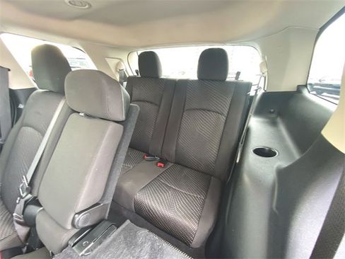 Used 2019 Dodge Journey SE w/ Connectivity Group image 23