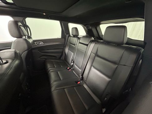 Used 2020 Jeep Grand Cherokee Limited w/ Luxury Group II image 33