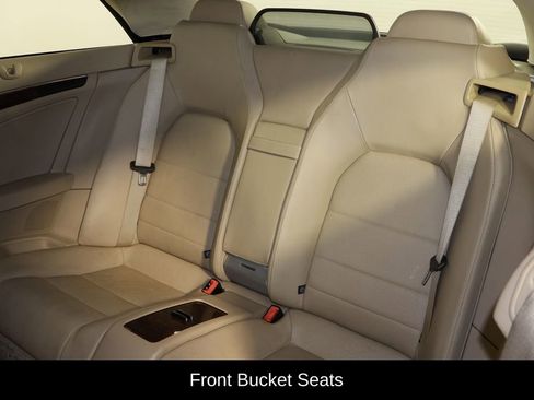 Used 2011 Mercedes-Benz E 550 Cabriolet image 16