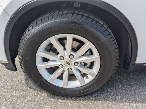 Used 2019 Dodge Durango SXT w/ 3rd Row Seating Group RWD image 28