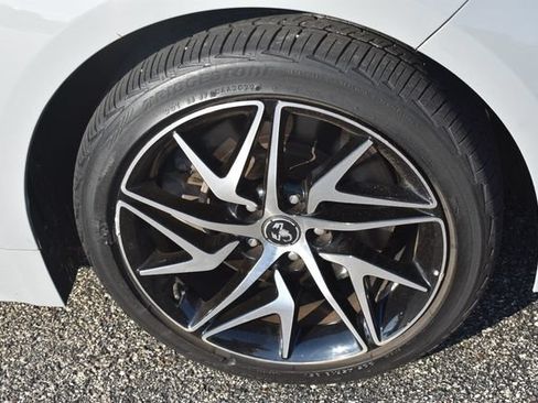 Used 2023 Kia Stinger GT-Line w/ Sun & Sound Package AWD/4WD image 11