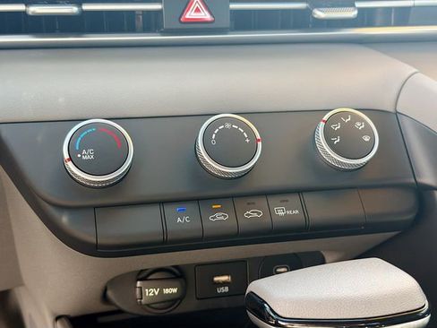 New 2026 Hyundai Elantra SE image 15
