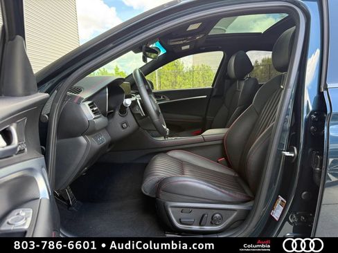 Used 2024 Genesis G70 3.3T Advanced RWD image 21