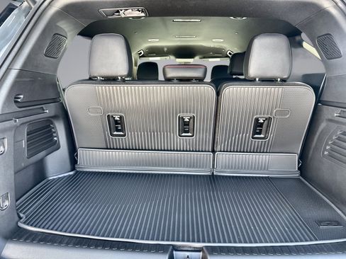 New 2026 Chevrolet Traverse RS w/ LPO, Floor Liner Package AWD/4WD image 34