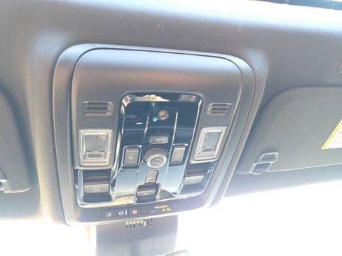 New 2026 Chevrolet Tahoe High Country image 25