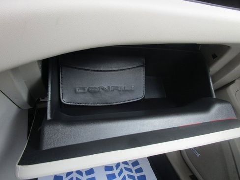 Certified 2024 GMC Terrain Denali w/ Denali Premium Package image 13