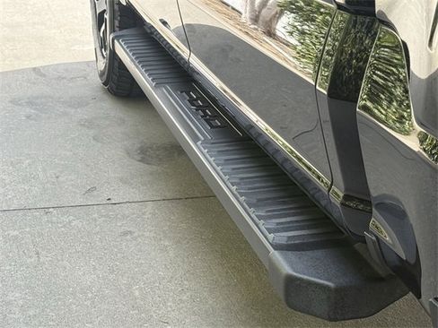 Used 2024 Ford F150 STX w/ Equipment Group 201A FX4 image 10