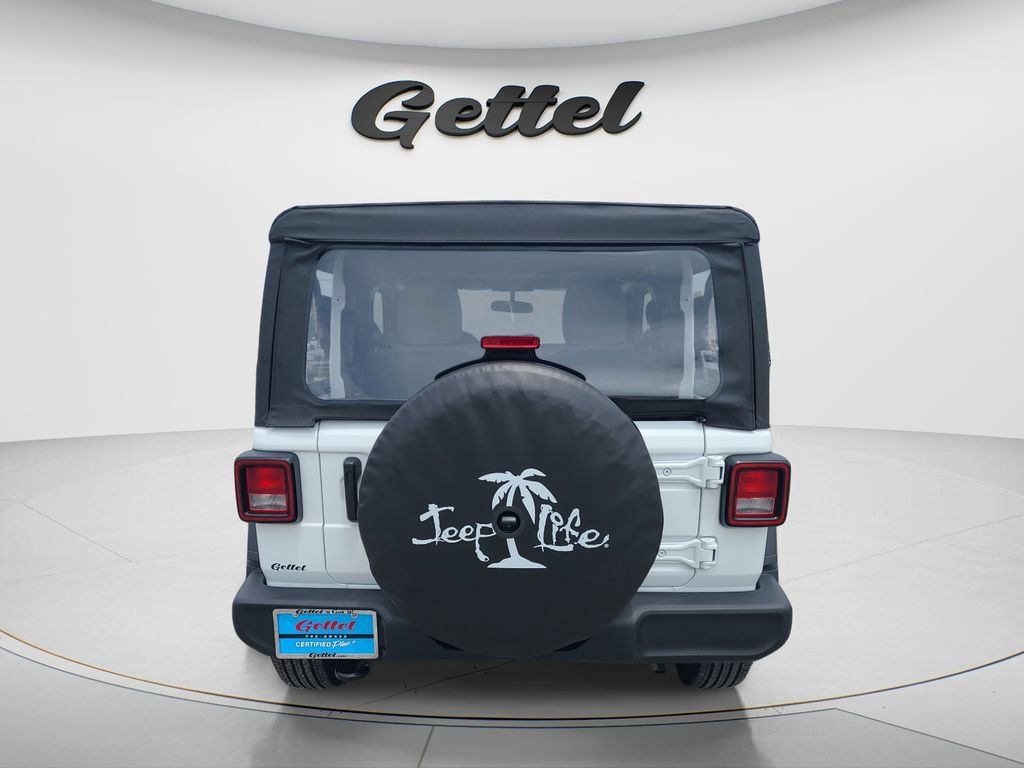 Used 2026 Jeep Wrangler Sport AWD/4WD image 5