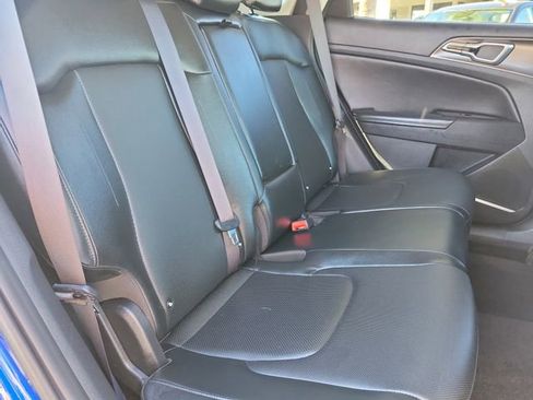 Used 2024 Kia Sportage EX image 25