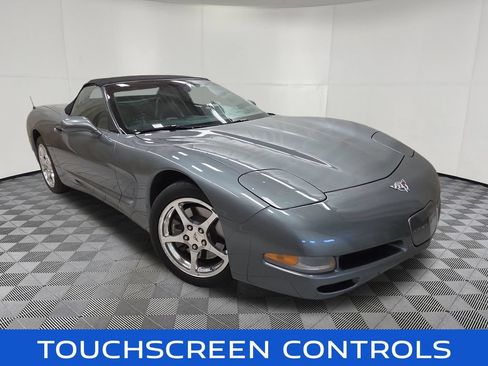 Used 2003 Chevrolet Corvette Convertible w/ Preferred Equipment Group1 RWD image 3