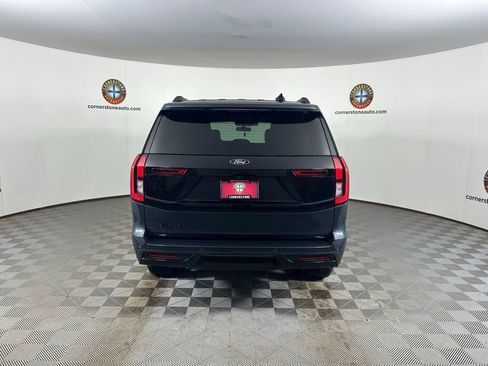 New 2026 Ford Expedition Platinum image 20