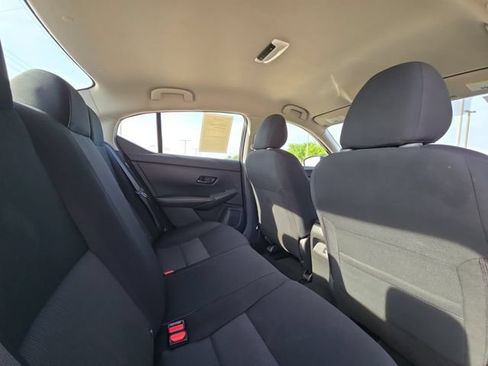 Used 2025 Nissan Sentra SV FWD image 27