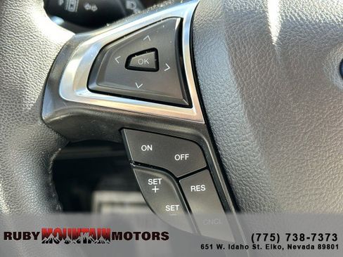 Used 2024 Ford Edge Titanium image 13