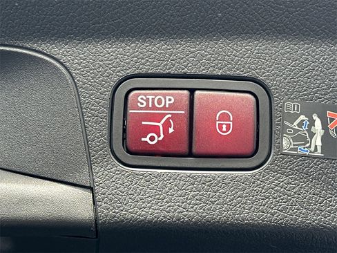 Certified 2025 Mercedes-Benz GLE 53 AMG 4MATIC Coupe image 21