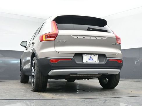 Used 2023 Volvo XC40 B5 Plus w/ Driver Assist Package image 15