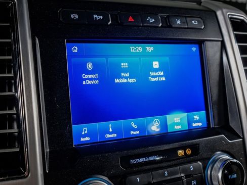 Used 2020 Ford F450 Platinum w/ FX4 Off-Road Package image 26