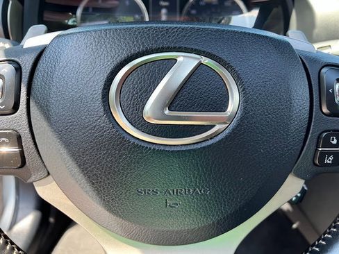 Used 2019 Lexus IS 300 image 14