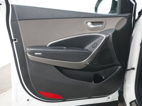 Used 2013 Hyundai Santa Fe GLS FWD image 20