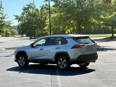 Used 2025 Toyota RAV4 XLE w/ Convenience Package AWD/4WD image 4