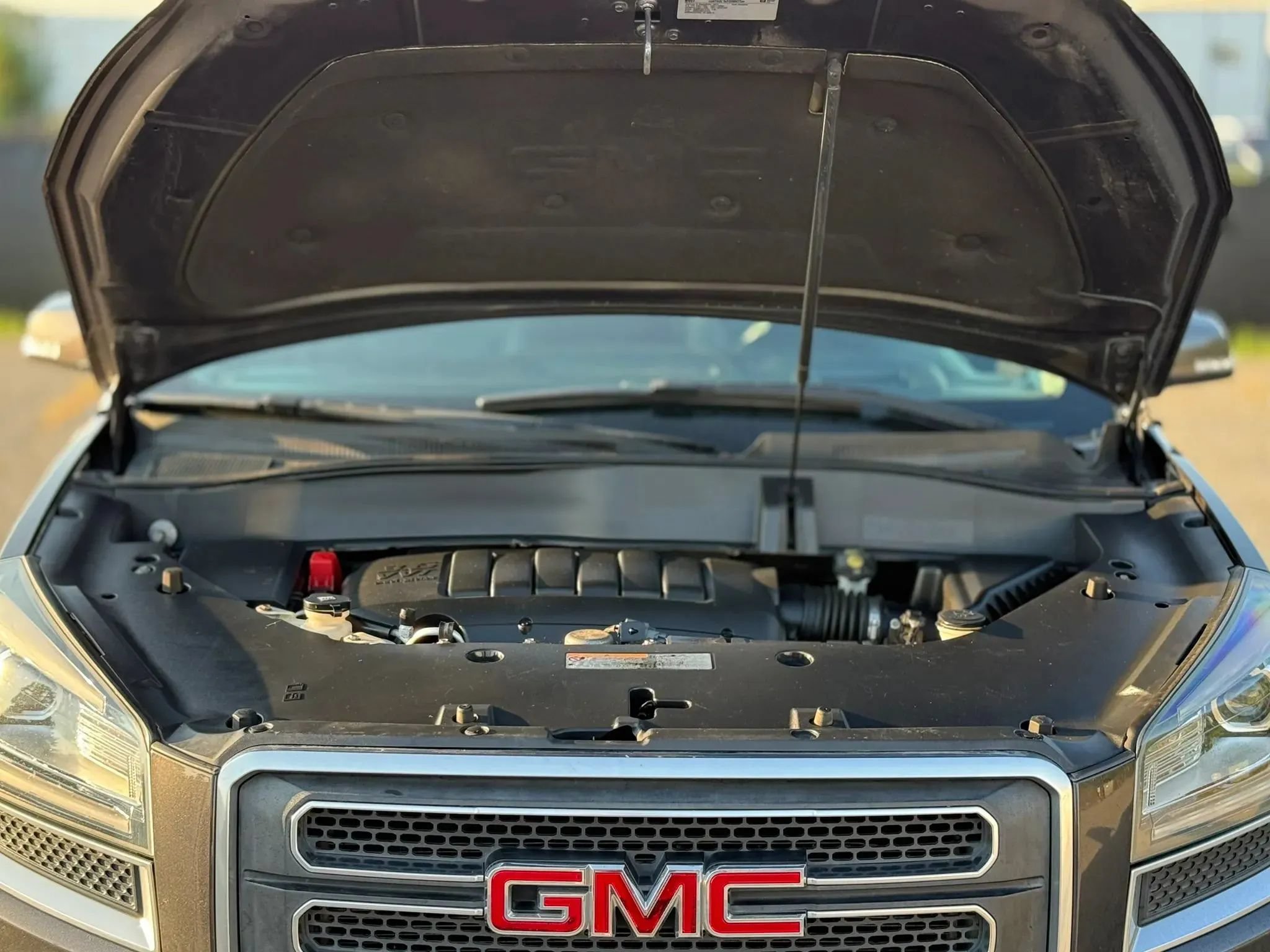 Used 2017 GMC Acadia Limited SLT AWD/4WD image 29