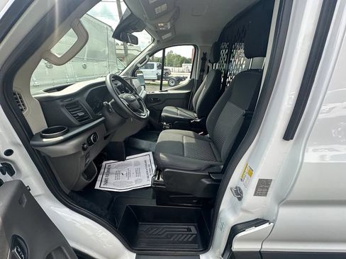 Used 2025 Ford Transit 250 Low Roof w/ Exterior Upgrade Package RWD image 15
