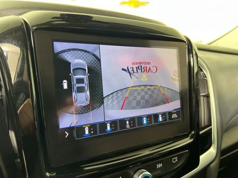 Used 2021 Chevrolet Traverse Premier image 21