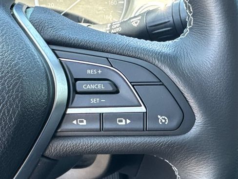Used 2018 INFINITI Q50 Luxe w/ Essential Package (2.0T Luxe) AWD/4WD image 25
